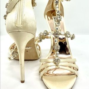 BADGLEY MISCHKA crystal straps open toe sandals